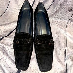 Stuart Weitzman Black Suede Kitten Heel Square Toe Pumps  Made In Spain Sz 10M